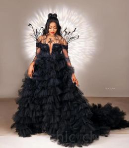 Arabic Aso Ebi Black Prom Dresses Sexy Off Shoulder Illusion Long Sleeve Beaded Feather Tiers Ruffels Evening Gown Photograph