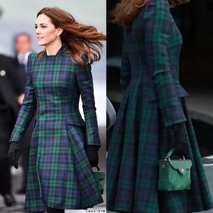 Elegante verde Glen Plaid Abiti per la madre della sposa A-Line maniche lunghe al ginocchio Kate Middleton Abiti da cerimonia per eventi formali Abito da donna semplice