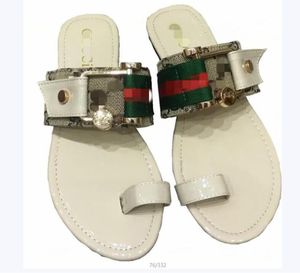 69 Fashion brand slide sandals slippers for men women Hot Designer unisex beach flip flops slipper size35-42