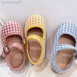 Sandaler Summer Girls Sandaler Barn Prinsessor Skor Baby Fashion Sandaler Bekväma spädbarn Mjuka botten Kids Toddler Casual Beach Shoes W0217