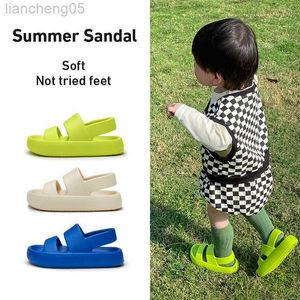 Slipper UTUNE Kid's Sandals Slippers 6-12Y Boys and Girls Two Band Slides EVA Thick Sole Toddler Garden Shoes Soft Outside Beach Pantufa W0217