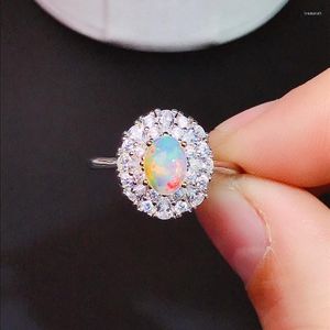 Pierścienie klastra 1CT Natural Opal Woman 925 Srebrny złoto Piękny kolor ognia