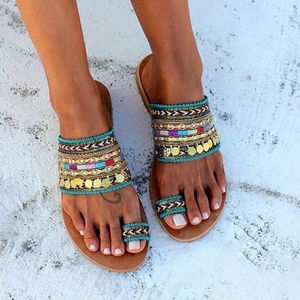 Slippers Women Bohemian Sandals Multicolored Knitted Upper Flat Heel Tassel Anti Slip Flip Flops With Clip Toe Ring For Beach