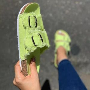 Fashion Lady's Slippers Luxury Womens Flat Slippers Belt Sandals Summer Girl Flip Flop Size 36-43
