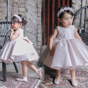 Abiti da ragazza Nati per bambini Abiti da battesimo in pizzo Fiocco per bambini Primo anno Compleanno Principessa Matrimonio Costume da festa per bambini