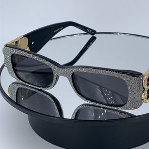 ladies Sunglasses Designers 0096 For Women blingbling funky eyewear Summer Style Anti-Ultraviolet Retro Plate Square Full Frame Eyeglasses Random Box