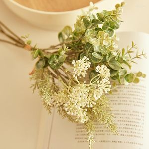 Dekorative Blumen, 1 Stück, künstliche Blumendekorationen, kleiner Gänseblümchen-Blumenstrauß, DIY-Vase, Hausgarten, Wohnzimmer, Hochzeit, Party, Seide, gefälschte Dekoration