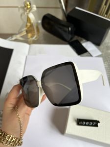 Lyxiga solglas￶gon f￶r Man Woman Unisex Designer Goggle Beach Sun Glasses Retro Square Solglas￶gon 3637 59mm Black-Gold Design UV400 med l￥da