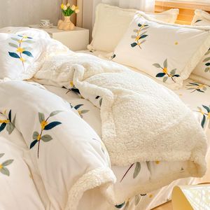 Bedding Sets Winter Thickened Lamb Fleece Blanket Air-conditioned Nap Quilt Cover Multi-purpose