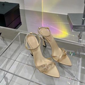 designers klackar sandaler f￶r kvinnors satin mode sexig br￶llopskl￤nningskor 100% l￤der utsmyckat smalt band sp￤nne remsko stiletto klackar sandal med l￥da