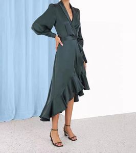 2023 Casual Kleid 100% Seidenw￤sche Mini Hohllaternenh￼lse Quasten elegant Retro Modenschau Designer Kleid hochwertiges Frauenkleid f￼r Frauen