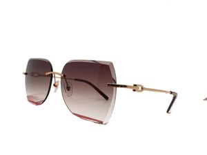 Óculos de sol femininos para homens homens de sol, estilo de moda masculina protege os olhos lentes UV400 com caixa aleatória e estojo 0004