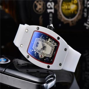 Digit Version Dial Dial All Fibre Wzór obudowy Japan Sapphire Watch Watch gumowe projektantki sportowe 242T