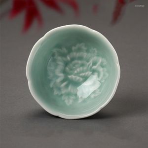 Чашки блюдцы 2 шт./Лот Celadon Peony Ceramic красивая чайная чашка набор светло -зеленая чайная винная миска для церемонии кофейные кружки