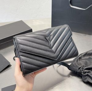 Borsa in vera pelle di alta qualità Borsa a portafoglio con catena WOC Donna Luxurys Fashion Designers Borse Borse da ragazza femminile Borsa a spalla diagonale