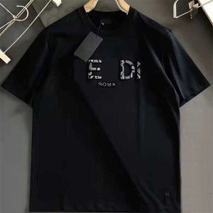 Мужские футболки дизайнер роскошной мужская футболка с черной белой вышитой печать писем с короткими рукавами.