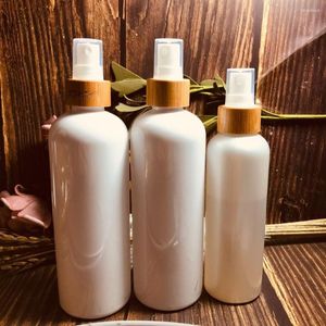 Bottiglie di stoccaggio Bottiglia bianca naturale da 250 ml Cuffia per shampoo in bambù Gel doccia in plastica con disco Spray da 500 ml 8 once