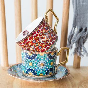 Tassen, Untertassen, marokkanischer Stil, luxuriöses Kaffeetassen- und Untertassen-Set mit goldenem Griff für besonderen Cappuccino-Keramik-Tee, 250 ml