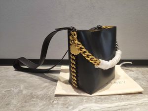 Stella McCartney Bag 2024 Tasarımcılar Kadın Kova Çanta Tasarımcıları Çanak Çantalar Cüzdan Gerçek Deri Tote E bir Ayırcık Crossbody Omuz Çantaları 2nm1 Yüksek Kalite