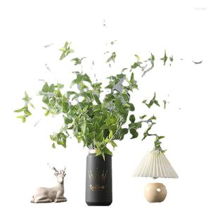 装飾的な花人工クレマティスは113cmの屋内緑の葉植物花瓶の花の配置装飾のアクセサリーを葉の葉