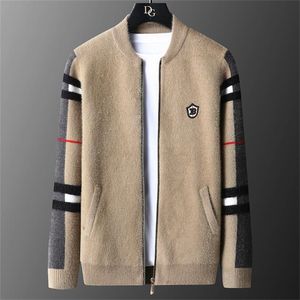 Nuovo 2023 Maglione da uomo di lusso Designer Jacket Maglione di lana da donna Coppia Camicia di cashmere calda personalizzata in maglioni autunnali e invernali