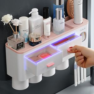 Portaspazzolini Set di accessori per il bagno Adsorbimento magnetico Supporto invertito Dispenser automatico di dentifricio Spremiagrumi Rack di stoccaggio 230217