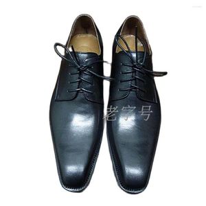 Scarpe eleganti Sipriks da uomo in pelle di vitello con punta quadrata eleganti abiti da uomo formali italiani fatti a mano con guardolo Goodyear nero