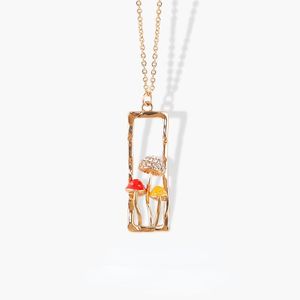 Kedjor makersland unik svamp halsband söt guldhänge söta kedja halsband gåvor till flickor modedesigner smyckenchains