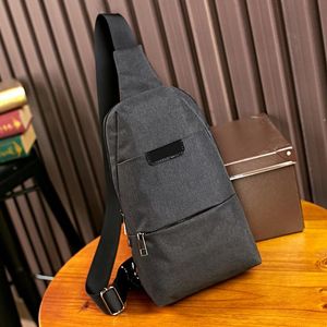 Midjepåsar Casual Men Chest Pack Canvas Crossbody för axelhandväska Rem Male Travel Cross Body Bag Anti Stöld Kastväskor W327