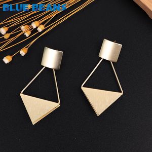 Dangle Küpeler Avize Bohemia Geometrik Metal Kadınlar Moda Üçgen Gold Benzersiz Mücevher Punk Yıldız Kulak Partisi Bijouxda