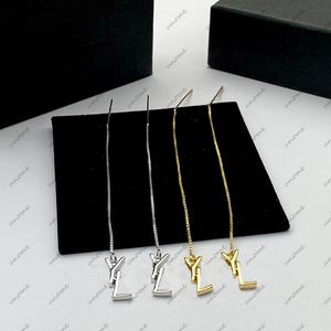 Earrings de pérolas para mulheres, feminino, letra brincar