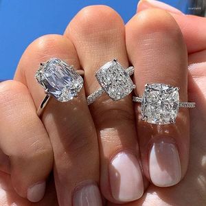 Cluster Rings Wedding Bands Silver Color Women's Trend Ring 2023 Cubic Zirconia Contracted Style Vintage Jewelry Woman