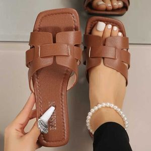 Hausschuhe 2023 Sommer Neue Frauen Hausschuhe Flachen Boden Rutschfeste Outdoor Offene spitze Strand Weibliche Sandalen Sexy Mode Design Slides Frau Schuhe Z0220