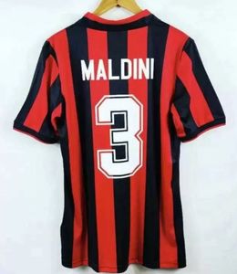 Kaka 90 91レトロサッカージャージのホームシャツ96 97 Gullit Futbol Jersey 02 03 03 04 Maldini Van Basten Ronaldo Inzaghi AC Milans Shird Shevchenko de Foot Vintage