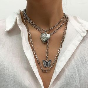 Pendant Necklaces Punk Exaggerated Love Heart Butterfly Necklace Women Vintage Multilayer Geometric Thick Chain Pendants Jewelry