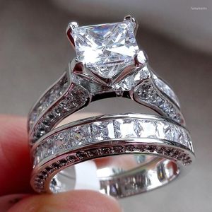 Cluster Rings 2st/Set Classic Luxury Wedding White Cubic Glass Fyleia for Women Engagement Band Boho Jewelry D5K657