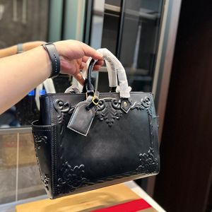 Damen-Tragetaschen, Designer-Taschen, Handtaschen aus echtem Leder, Pruses-Reise-Einkaufstasche