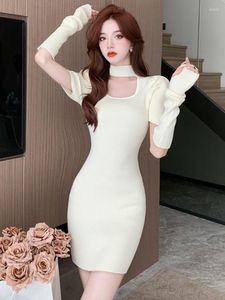 Sıradan Elbiseler 2023 Moda Sonbahar Kış Kadınlar Gece Elbise Şık Örgü Sweater Seksi Hollow Bodycon Mini Kısa Parti Balo Mujer Vestidos