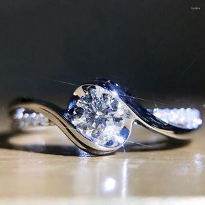 Wedding Rings Fashion Silver Color Round Cutting White Zircon Ring Twist Arm Trendy Women Luxury Engagement Jewelry