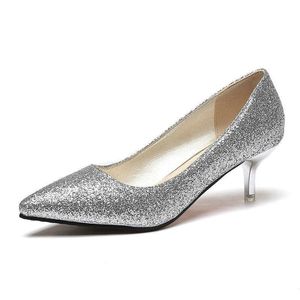 Glitter Bling Party Bride Shoes Shallow Pointed Toe Lady Slip Ons Red Silver Gold Kitten High Heels Women Stilettos Pumps 0220
