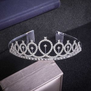 Tiaras New Wedding Crystal Crown for Bride Headpiece Baroque Tiara i Crown Fashion Princess Tiara Rhinestone Hair Akcesoria Biżuteria Z0220