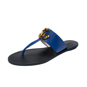 Slippers designer sandal glider metalliska glidsandaler flip flops tofflor för kvinnor avslappnade sommar flickor strand promenad tofflor mode låg klack platt toffel j2404 3