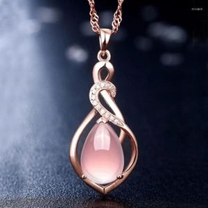 Anhänger Halsketten Mondstein Halskette Retro Hohl Wicklung Blume Mond Kürbis Leuchtenden Stein Schlüsselbein Kette frauen Schmuck