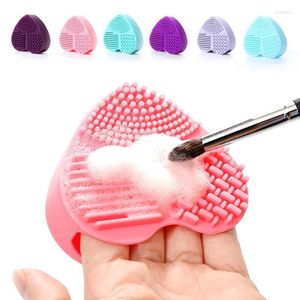 Makyaj Fırçaları 1 PCS Aşk Kalp Yıkama Kozmetik Temizleyici Yıkama Fırçası Temizleme Mat Silikon Temel Aracı ScrubberMakeup Harr22