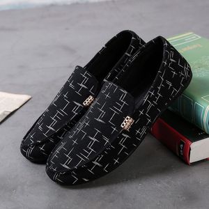 Gai Elbise Erkekler Loafwear Fearwear Yaz Klasik Boy Rahat Düz Mokasin Moda Erkek Slip-On Tekne Ayakkabıları Erkekler İçin Günlük Ayakkabı 230217 Gai