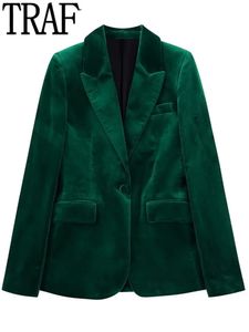 Женские костюмы Blazers Traf Velvet Blazer Женщины Зимние зеленые пошив Женская пиджак набор 2 штук с длинным рукавом шикарный и элегантный женский куртка 230220