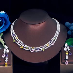 Hochzeitsschmuck-Sets ThreeGraces Glänzendes buntes Zirkonia 3 Reihen mehrschichtiges Brauthochzeits-Halsband-Halsketten-Ohrring-Schmuckset für Frauen TZ784 230217