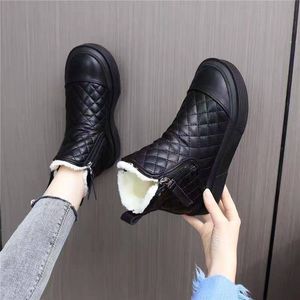 Winter Women's Boots High-Quality Side Zipper Outdoor Non-Slip Thickening Soft Sole Fashion Casual All-Match Leather Shoes