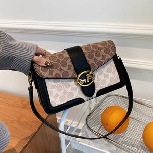 Cross Body Luxury 2023 nuova borsa ascellare di alta classe moda femminile piccola rete quadrata temperamento rosso tracolla singola messenger Y2302