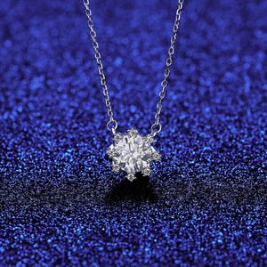 تصميم العلامة التجارية Mosan Diamond S Sier Snowflake مجوهرات لامعة الزركون رومانسية قلادة الملحقات الزفاف